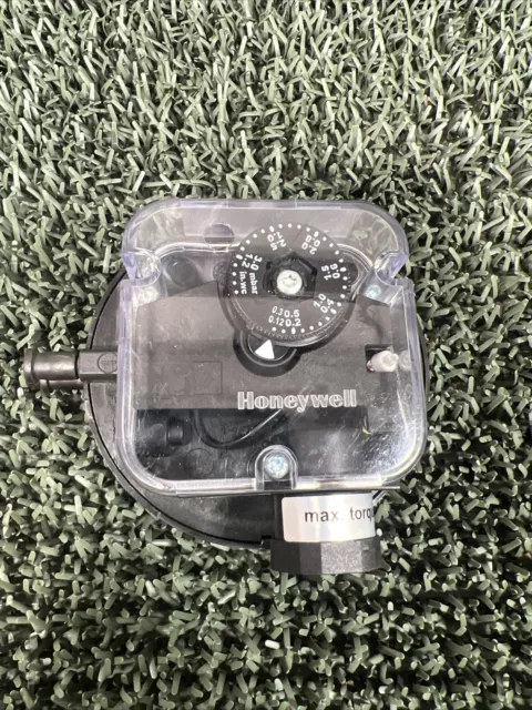 Honeywell Kromschroder DL3AT-2N 84444952 Air Pressure Switch (#91)
