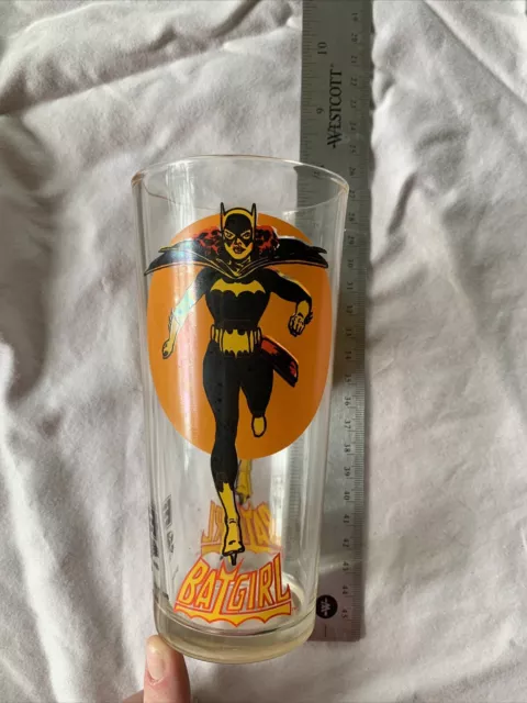 Vintage 1976 DC Comics Batgirl Collectors Pepsi Super Series Drinking Glass 16oz