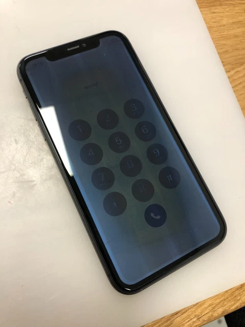 Damaged - Apple iPhone 11 - 64GB - Black - Unlocked