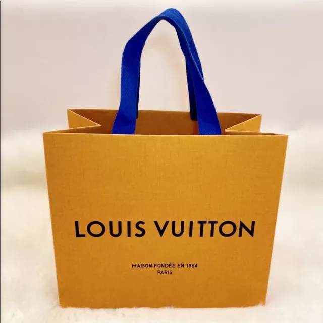 LOUIS VUITTON PARIS PAPER SHOPPING / GIFT BAG TALLER WIDE LG  14.75X10.3X4.75