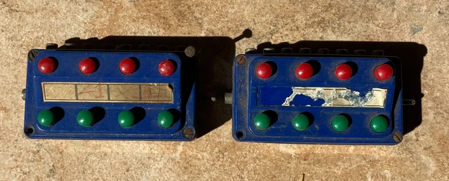 Lot De 2 Boutons Poussoirs 12V/24V 25A - Pour Voiture, Tracteur, Engin, Diamètre De Montage 20 Mm