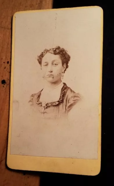 Mädchen - junge Frau - Portrait - ca. 1870er Jahre CDV Ch. Schildknecht Fürth