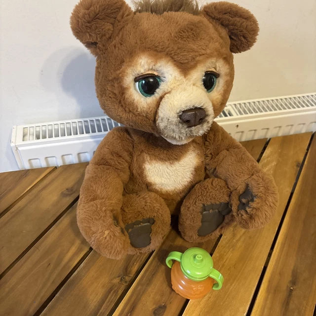FurReal Friends - Cubby L'ours curieux - Peluche Interactive, à partir