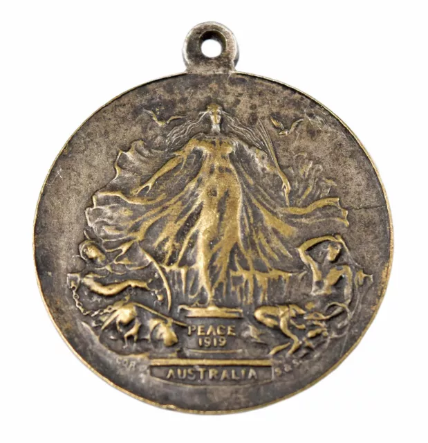 World War One 1919 Peace Proclaimed Commemorative Souvenir Medal