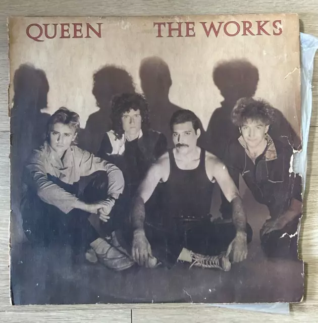 Queen HYPER Rare Zimbabwe Pressing Rolling Stones Bowie Jagger Mercury