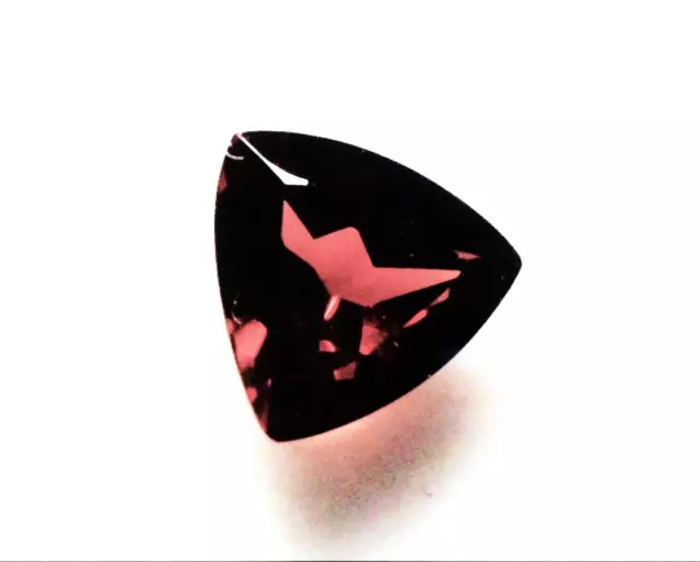 VERY NICE 6 mm TRILLION CUT MOZAMBIQUE GARNET GEMSTONE VS GRADE