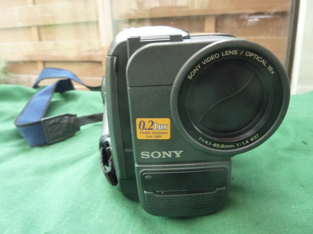 Cellulare Sony Vision Ccd-Trv15E