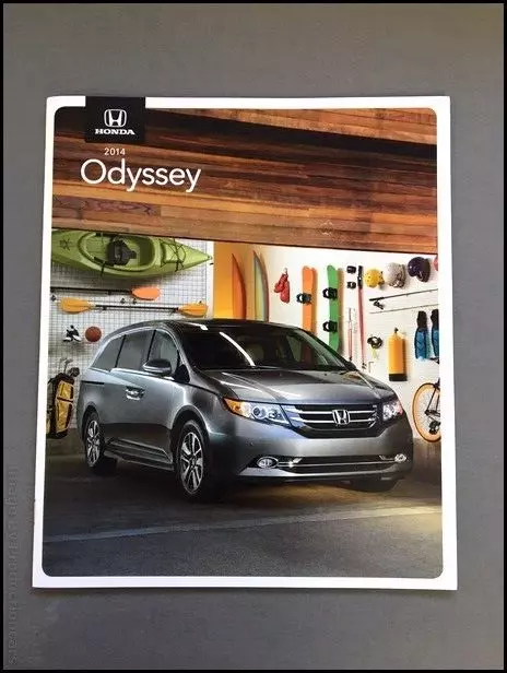 2014 Honda Odyssey Van 26-page Original Car Sales Brochure Catalog