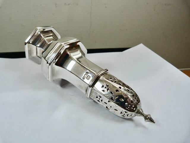 1922 - Martin Hall & Co - Solid Silver - Sugar Caster - 97.8 Grams