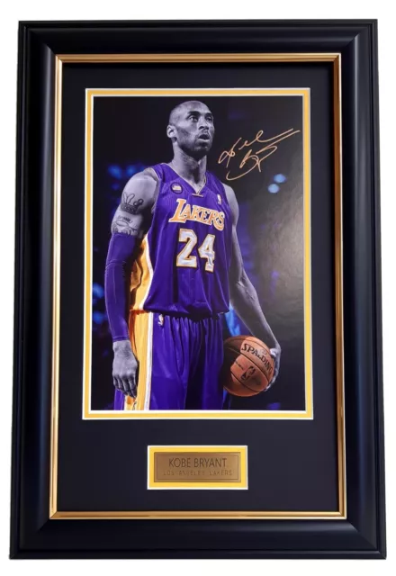 KOBE BRYANT LA LAKERS Signed Photo Framed Memorabilia