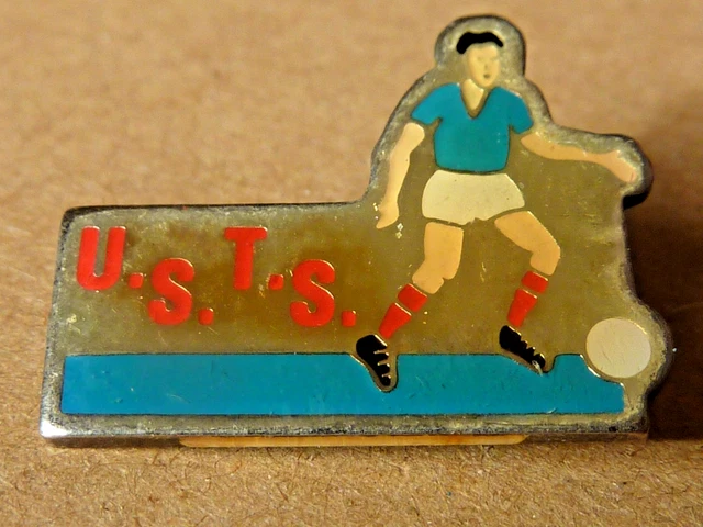 C PINS PIN FOOTBALL SOCCER WORLD CUP 90 1990 COUPE DU MONDE EUR 7,99