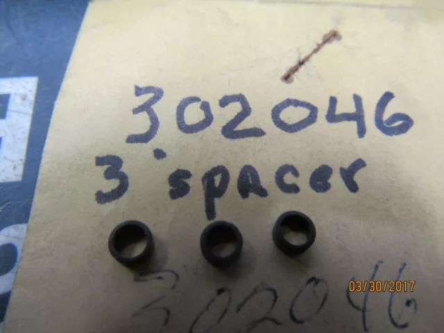 3 New  Omc Oem  Johnson Evinrude Spacers 302046