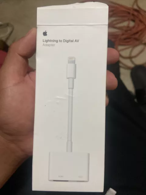 Apple - Lightning to Digital AV Adapter **Open Box Apple - Lightning to Digital AV Adapter **Open Box
