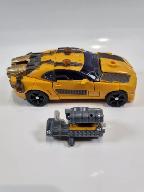 Nitro Bumblebee Transformers Dark of the Moon Deluxe Movie Class Action Figure