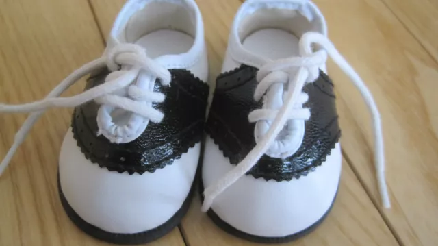 American Girl Pleasant Company Saddle Shoes Black & White American Girl Pleasant Company Saddle Shoes Black & White