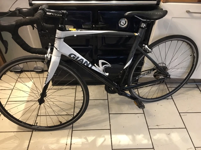 GIANT DEFY ROAD Bike Shimano M L Tiagra Sora Aluxx 6000 119.00