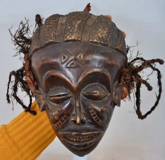 African tribal art,   Chokwe Mask Mwana Pwo with Headdress African Art
