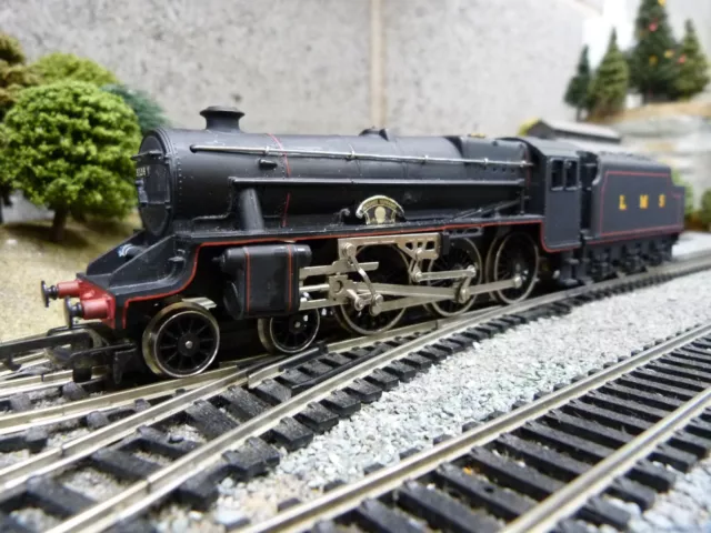 Hornby LMS class 5 4-6-0 loco for OO gauge model train set
