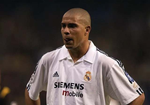 MAGLIA SHIRT REAL MADRID 2002 2003 RONALDO 11 R9 Il Fenomeno EUR 59 90 PicClick IT