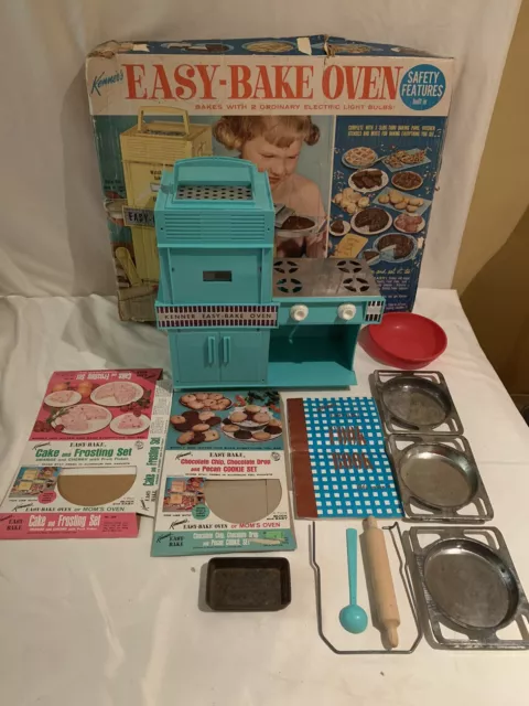 EASY BAKE OVEN by Kenner / No. 1600 in Original Box w Many Accessories /  $46.00 - PicClick