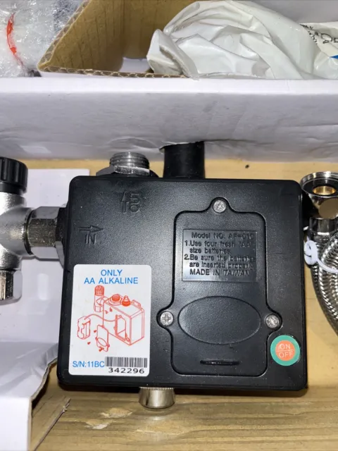 T&S Equip Sensor Faucet Wall Mount 6” Gooseneck AC/DC Control Module Mixing Tee