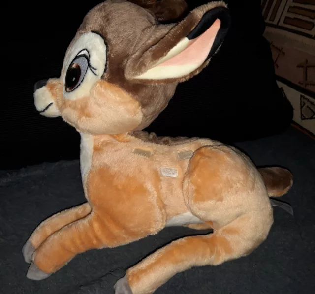 Peluche doudou Bambi Couché Disney nicotoy Simba Toys Comme neuf  Long 35cm