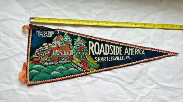 VINTAGE 1970s Roadside America Shartlesville PA 15" FELT PENNANT Made in Japan