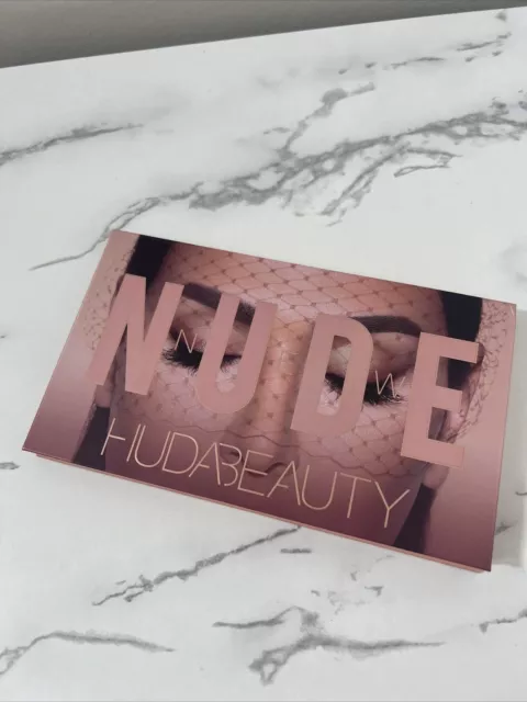 HUDA BEAUTY The New Nude Eyeshadow Palette NEW & Genuine. RRP £62. UK Dispatch.