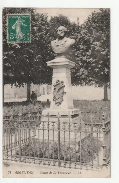 SILVERAN - Orn - CPA 61 - Statue of Le Vavasseur