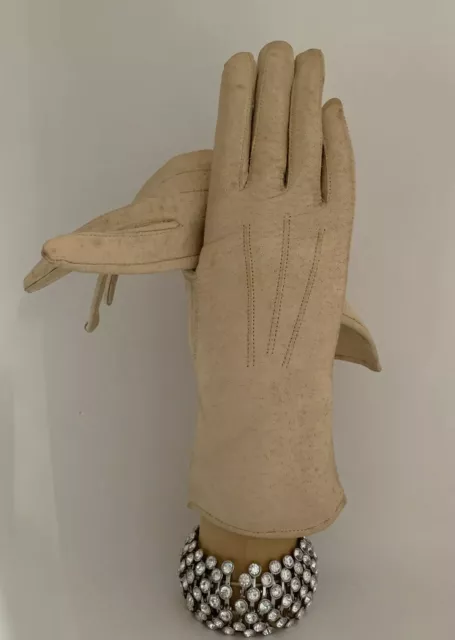 Vintage 1950s Kid Skin Beige Leather Flared 10” Gloves Marked Size 7 (Size 6)