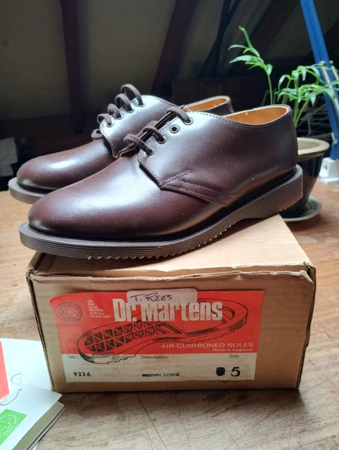 DR MARTENS LORNE cherry arcadia leather shoes UK 9 EU 43 . 109.99