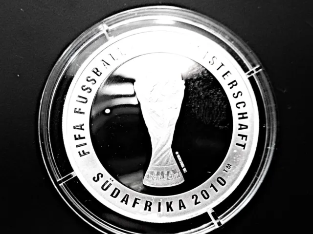 Medaille  FIFA Fussball WM 2010 Südafrika  Proof  in Münzkapsel  15 Gramm