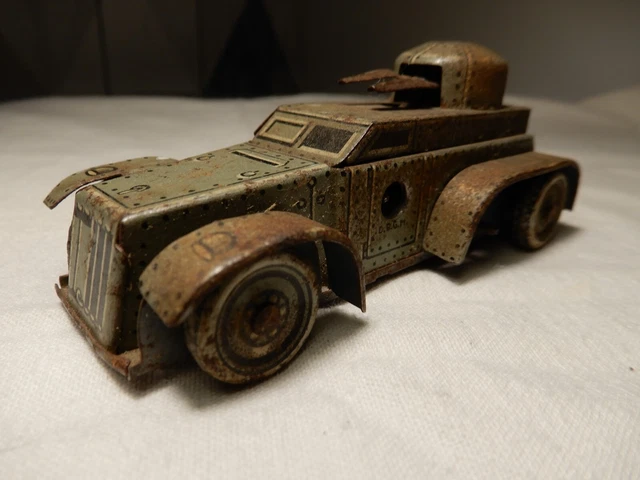 Jouet ancien en tôle Char MF-179 - Tank à friction Tourelle qui bouge - Année 70