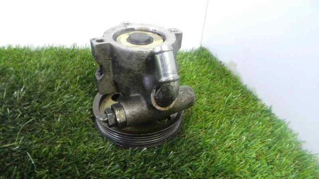 Pompe De Servo-direction Mercedes-Benz Classe S W220 V220 500 - Pièce D'occasion - Réf A0024668601