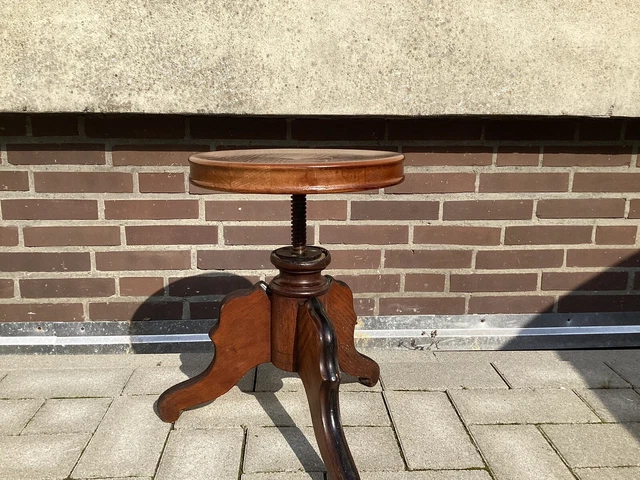 Drehhocker höhenverstellbar aus Holz