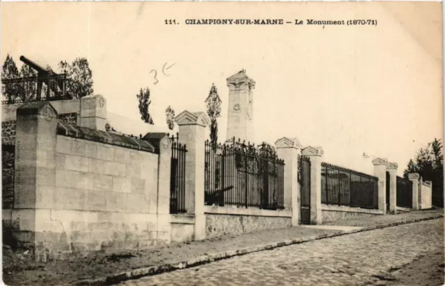 CPA CHAMPIGNY-sur-MARNE Le Monument (600192)