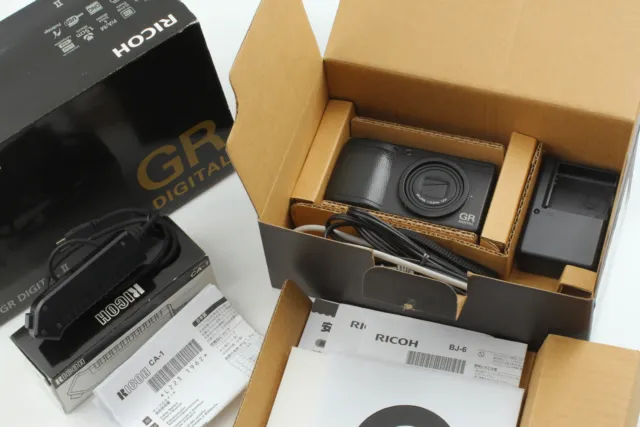 [Near MINT in Box] Ricoh GR Digital II 10.1 MP Compact Camera w/CA-1 From Japan