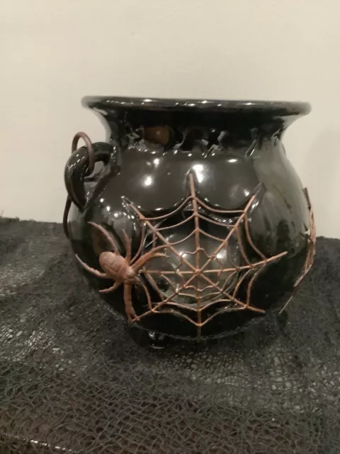 Black Ceramic -metal cauldron Halloween