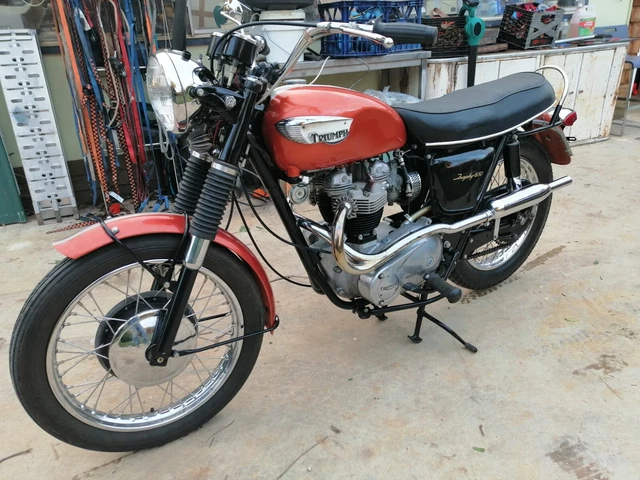 Triumph TR6C 1968 650 Triumph TR6C 1968 650