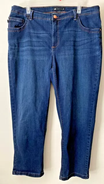 Lee Easy Fit Cropped Women's Denim Blue Jeans Size: 18 W Medium *Flaw