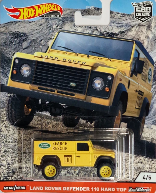Hot Wheels Hard Top Land Rover Defender 110 - Edizione Batman 2022 3/5