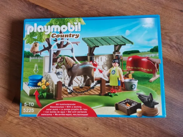 Playmobil - 5108 - Jeu de construction - Cheval et palefrenière