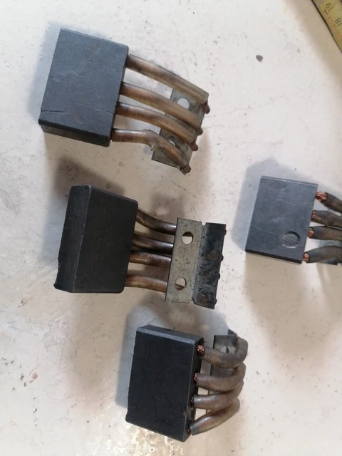 4 Kohlebürsten Z23 38x27x12