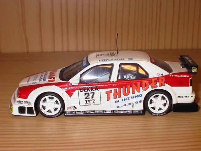 Minichamps 1/43 – Alfa Romeo 156 Crosswagon 2004 – Vert Métal – Edition Limitée 1814 Ex