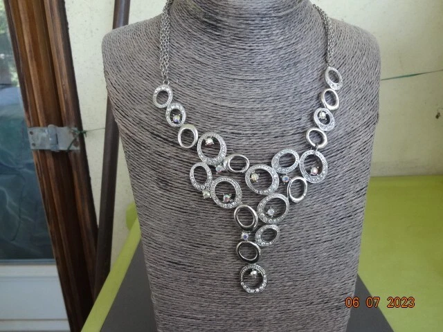 Collier BY RVH Argenté à Fermoir épingle à Nourrice - Neuf Sans étiquette