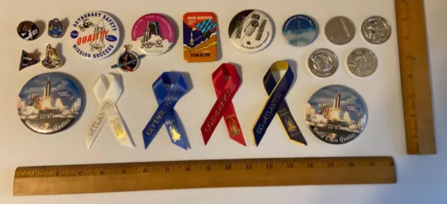 Original NASA (20) Item Mixed Space Lot Pins Pinbacks Buttons Tokens Ribbons Etc