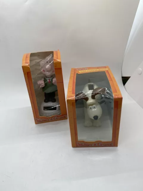Gromit & Wallace Dog Solar Powered Dancing Figure Car Dashboard Window Boxed