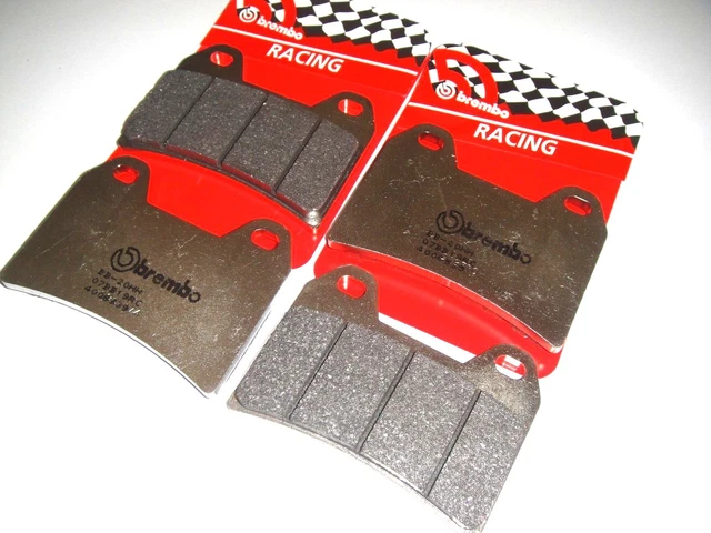 Plaquettes De Frein Avant Brembo P06043 - Compatible BMW Série 3, X3 - Norme ECE R90