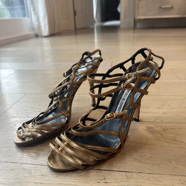 MANOLO BLAHNIK Shoes Womens 39 Metallic Gold Chaos Cuffed Heeled Stiletto Sandal