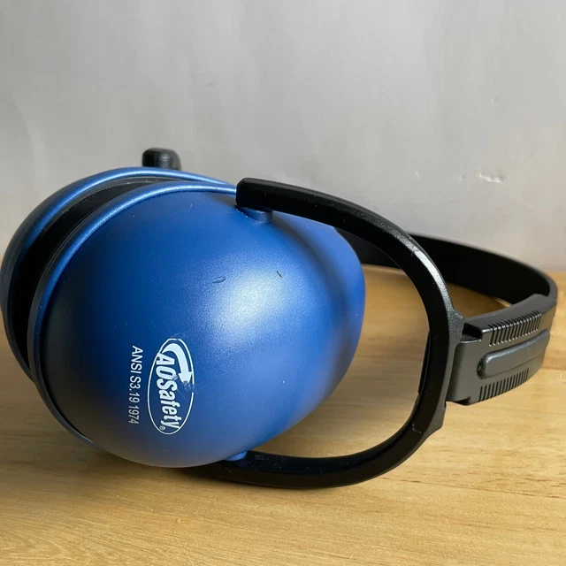 AO Safety Ear Muffs ANSI S3.19 1974 Adult Hearing Protection ANSI Approved